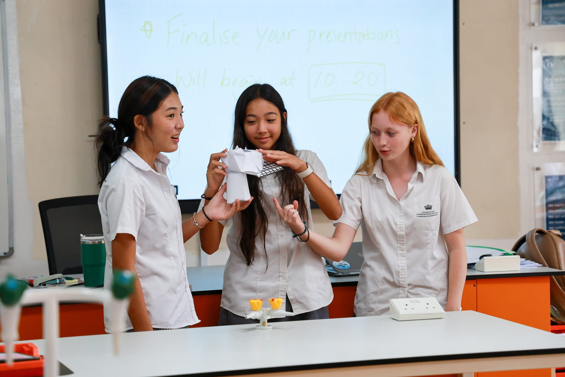 Private Secondary School in Singapore | Dover Court - Feature Cards