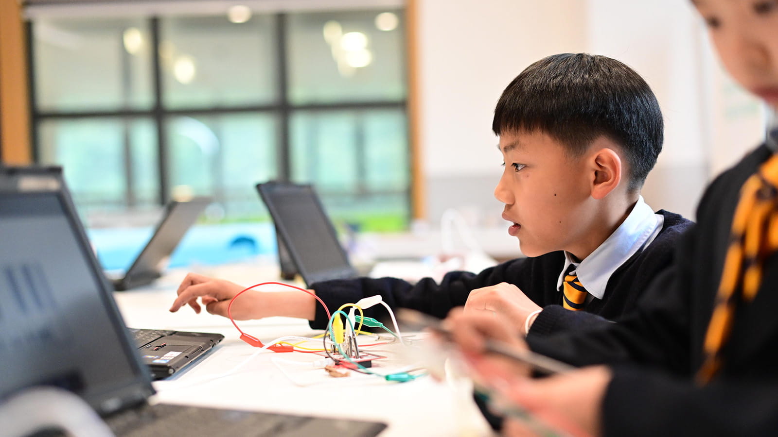 E-Learning | Dover Court International School - Content Page Header