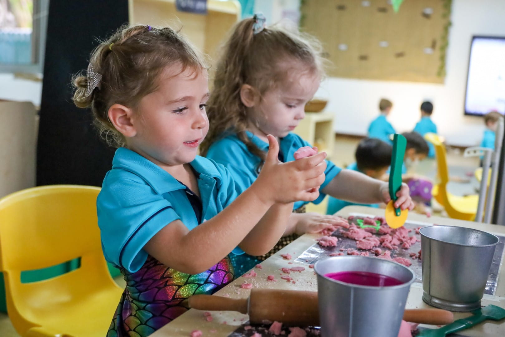 Dover Court International School in Singapore | Ages 3-18yrs - 03 - Carousel Default