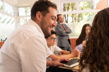 Excelencia académica | Eton School Mexico | Nord Anglia - 04 - visualTimeline WithTags