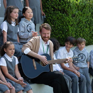 Greengates School Mexico | International School in Mexico City - Feature Cards Pattern