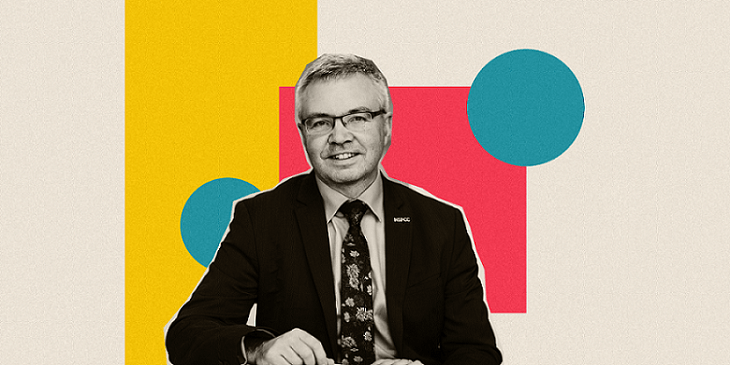 في حديث مع سير بيتر وانلس: حماية الأطفال في المدارس ومستقبل حماية الأطفال - In Conversation with Sir Peter Wanless on safeguarding