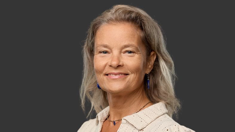 Ms Holly Podovinikoff - Holly Podovinikoff