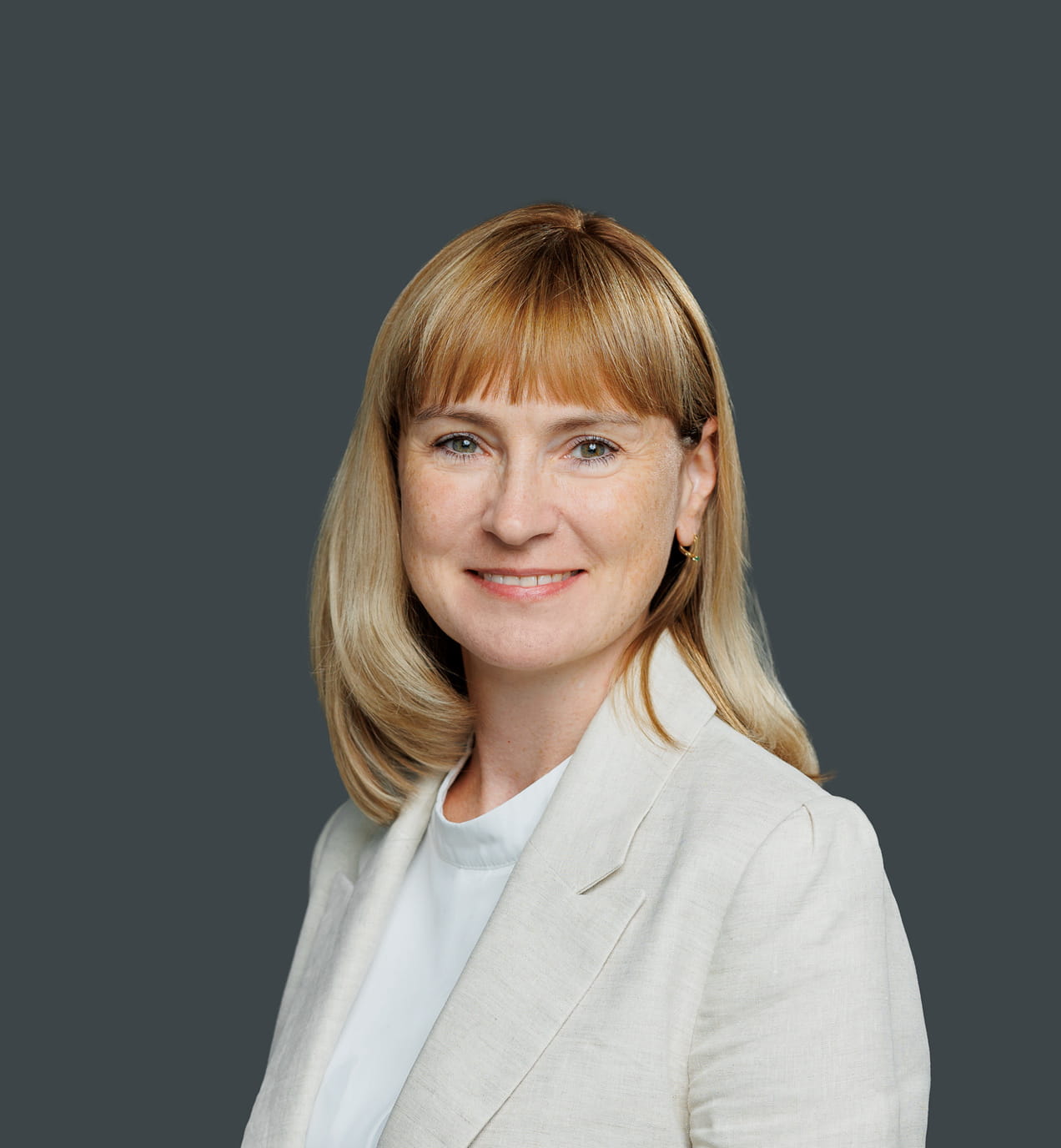 The International School of Moscow Staff | ISM - Feature Cards