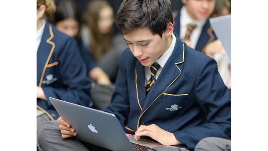 20191009 ISM Kry Secondary Students_00390_pageimage