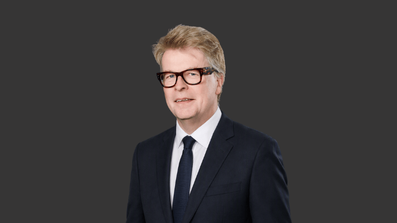 Dr. Nicholas Underhill - Dr Nicholas Underhill