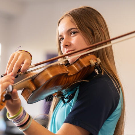 Informations pour les parents | La Côte International School Aubonne - Small Image and Text - Music Tutors