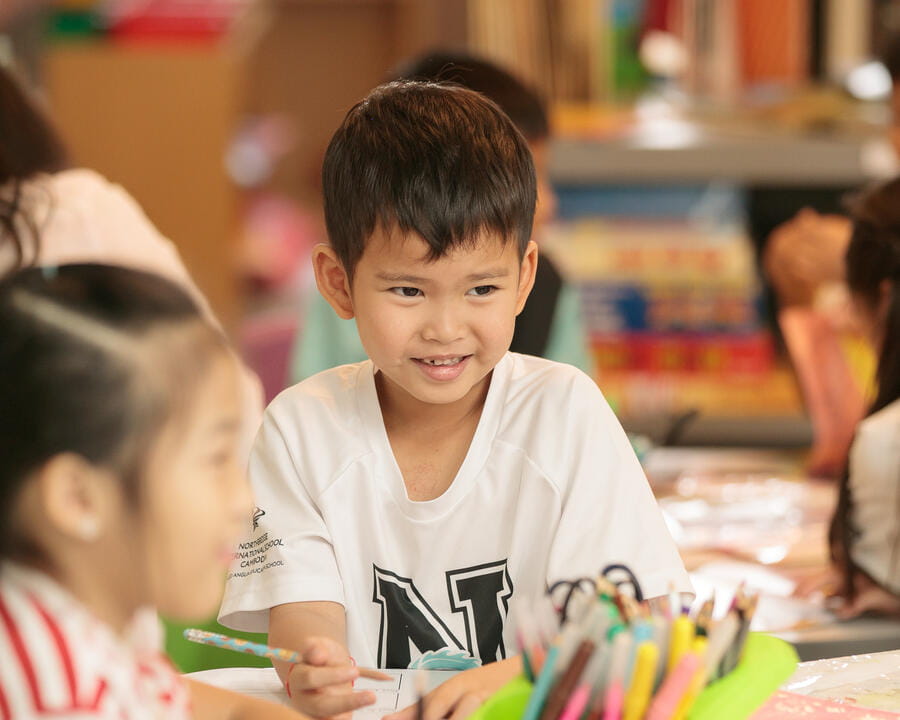 Enseignement hybride | La Côte International School Aubonne - 04 Image-50-50