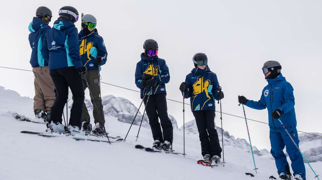 Les montagnes à la portée de tous : La saison de ski à La Côte International School - Carousel For News Detail