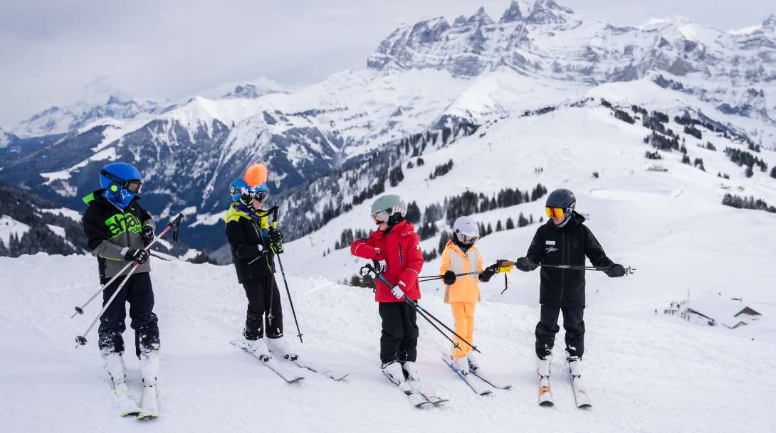 Les montagnes à la portée de tous : La saison de ski à La Côte International School - Carousel For News Detail