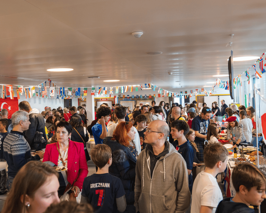 Informations pour les parents | La Côte Intl School Aubonne - Image-50-50_PTA