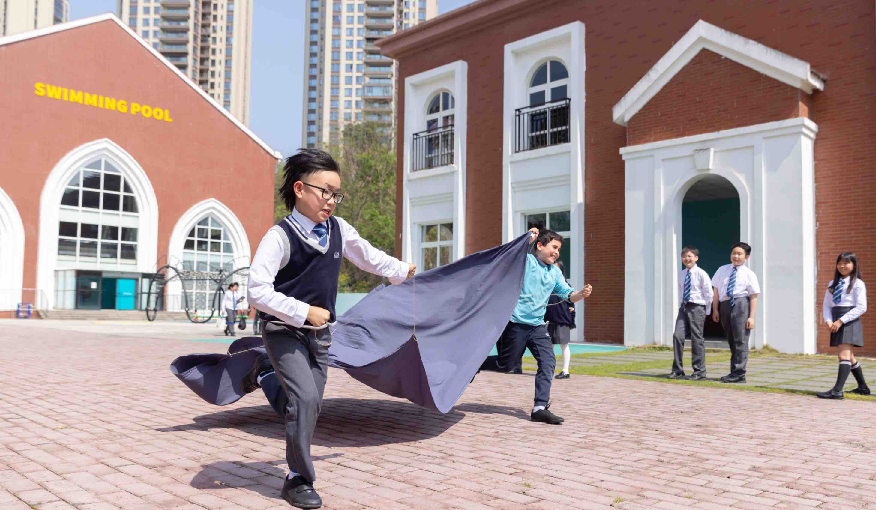 Léman’s Primary School Curriculum | LIS Chengdu - Image-50-50 3