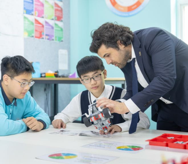 我们的设施画廊 |成都莱蒙国际学校 - Main Gallery