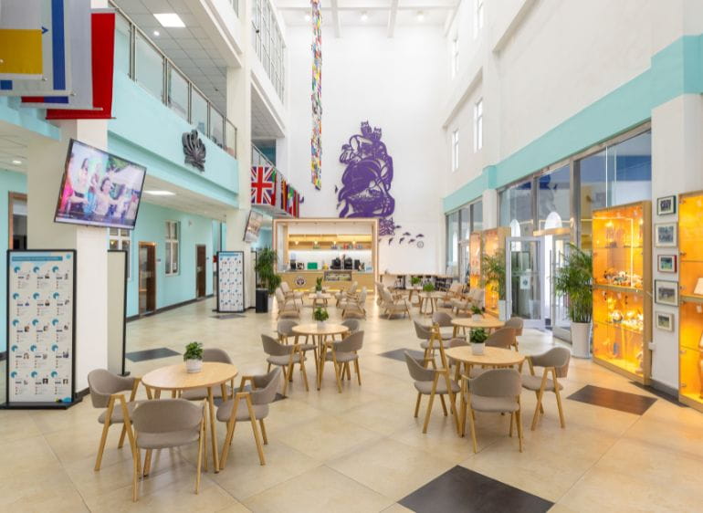 校园环境｜成都乐盟外籍人员子女学校 - Gallery Widget