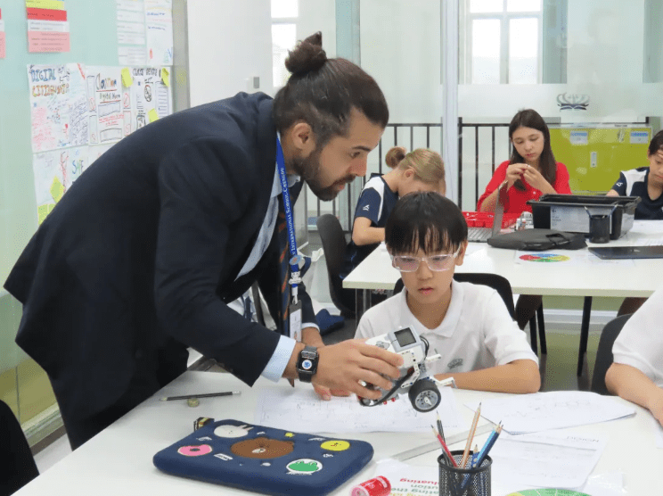 当世界顶尖教育者遇见改变世界的创新者 - When World Class Educators Meet World-Changing Innovators