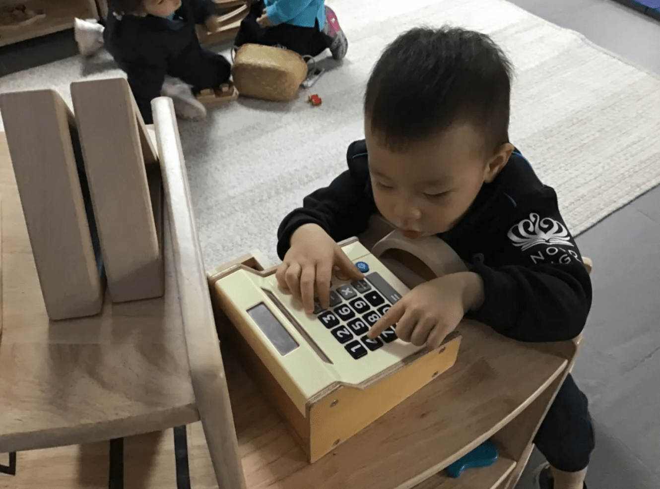 小手探索，大数学乐趣 - Little Hands Big Maths