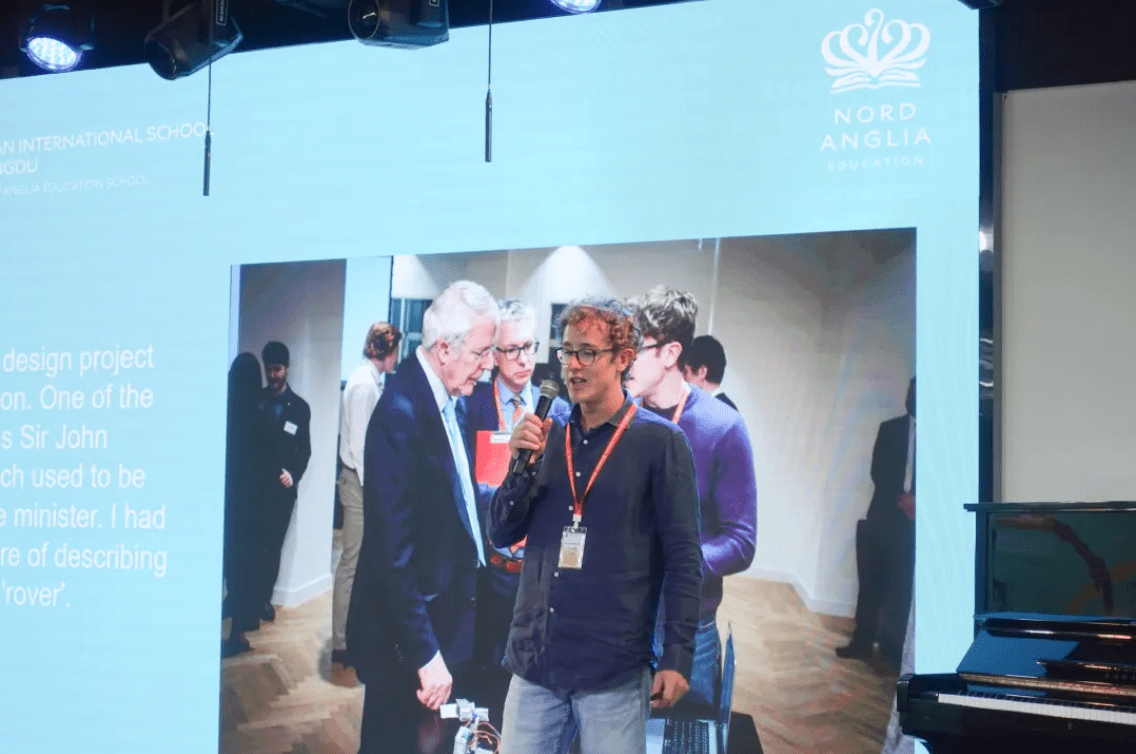 Alumnus Giulios Memorable Visit - Alumnus Giulios Memorable Visit