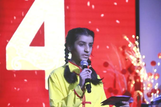 龙年新春庆祝活动 - Chinese New Year with Performances and Temple Fair