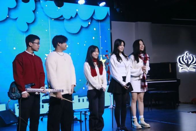 龙年新春庆祝活动 - Chinese New Year with Performances and Temple Fair