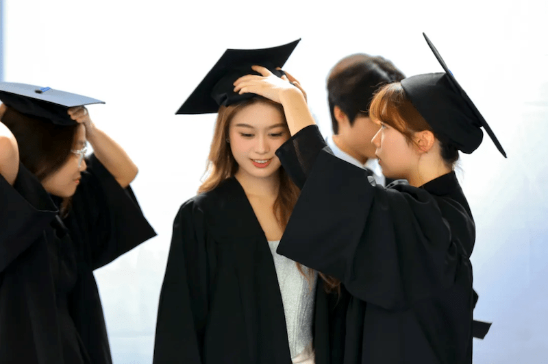 精心筹划大学之路：助力学生实现理想 - College readiness helping our students to fulfil their ambition