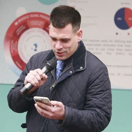 国际语言日庆祝活动 - Celebrates International Language Day