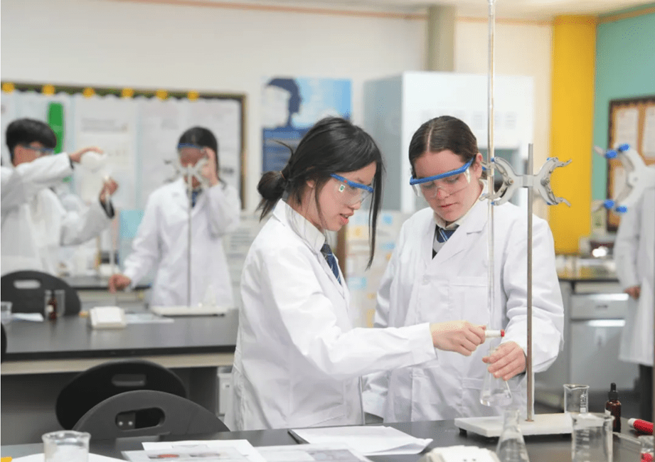 Academic Edge Tops the World - Academic Edge Tops the World