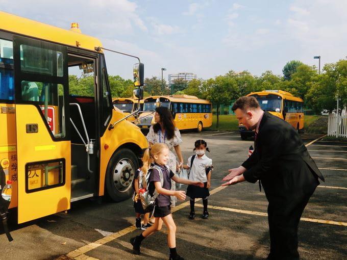 新学年第一天 - The first day of the new academic year