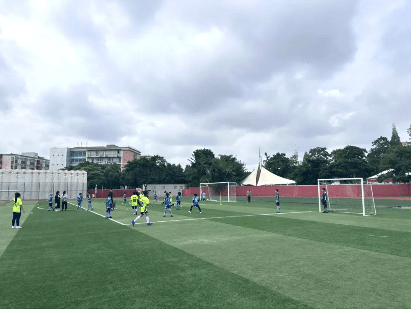 乐盟精彩绝伦的U11足球队 - Wonderful U11 Football Team