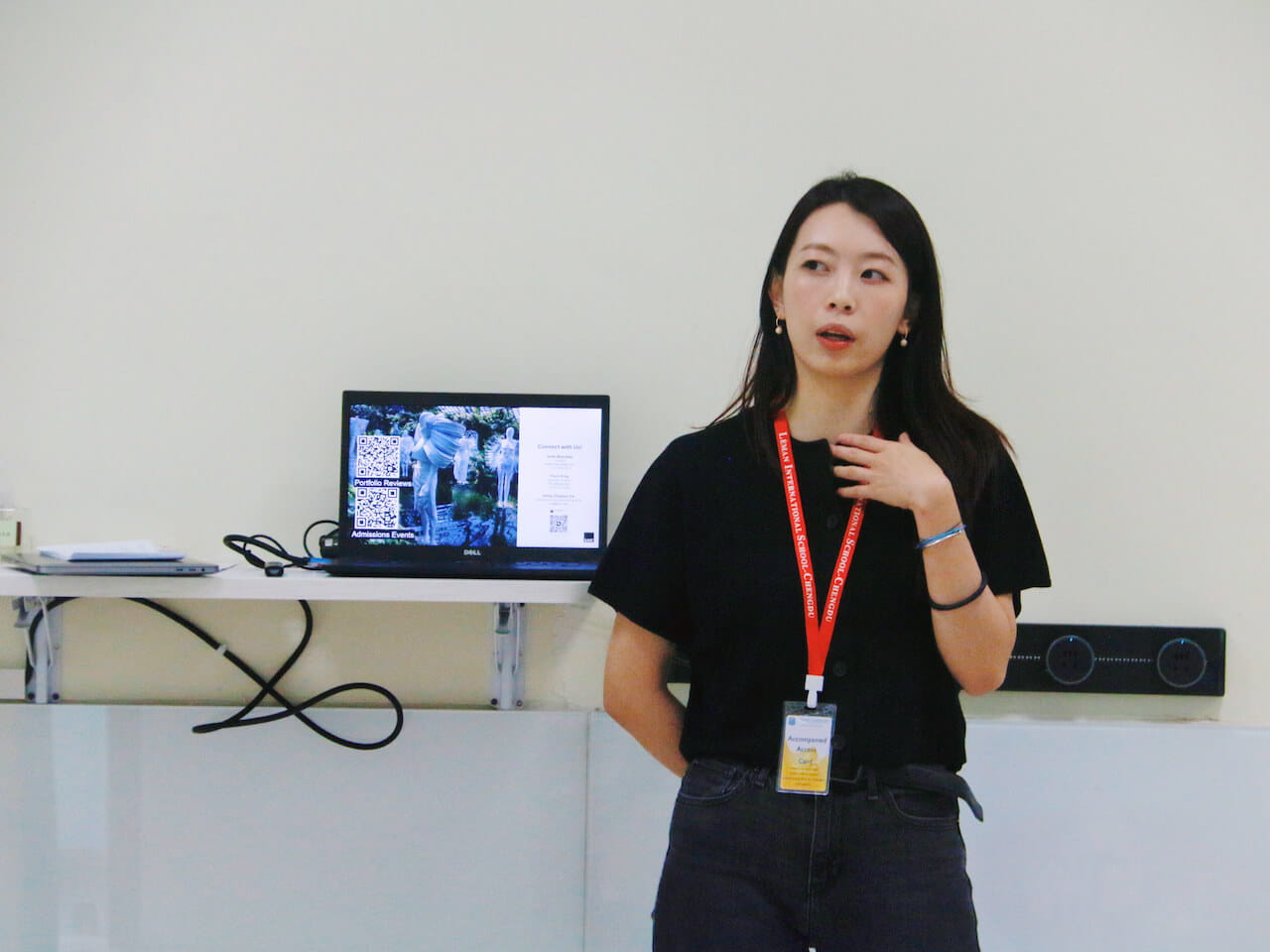 SAIC University Visit - SAIC University Visit