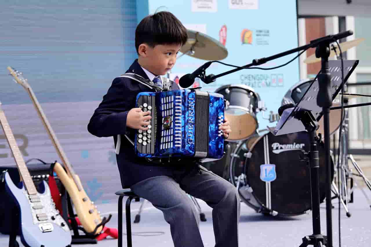 Winter Wonderland A Joyous Gathering for Charity - Winter Wonderland A Joyous Gathering for Charity