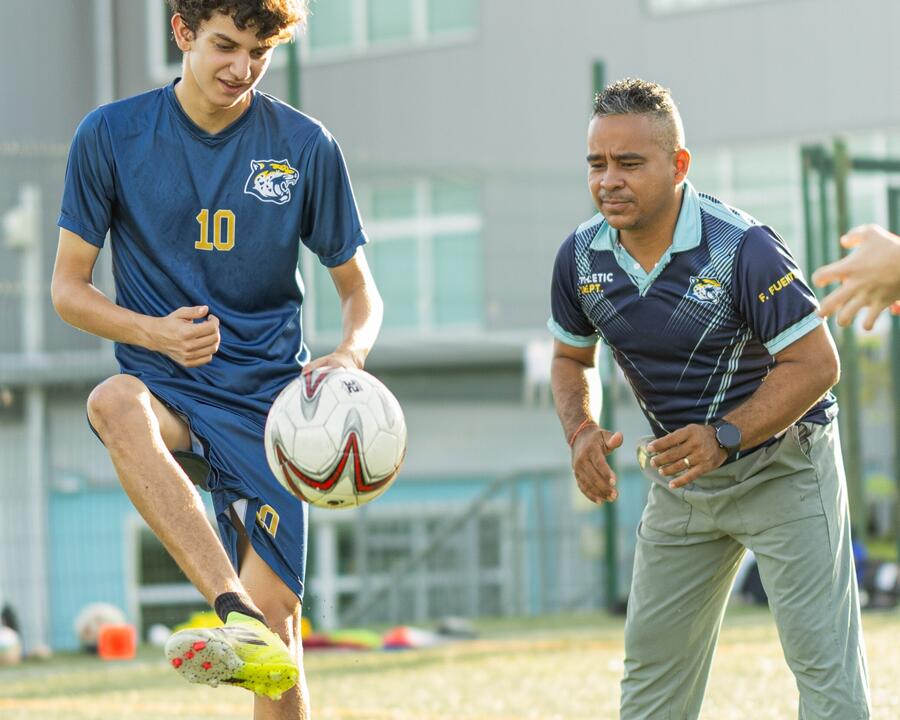 Campus MET Panama - Image-50-50 5