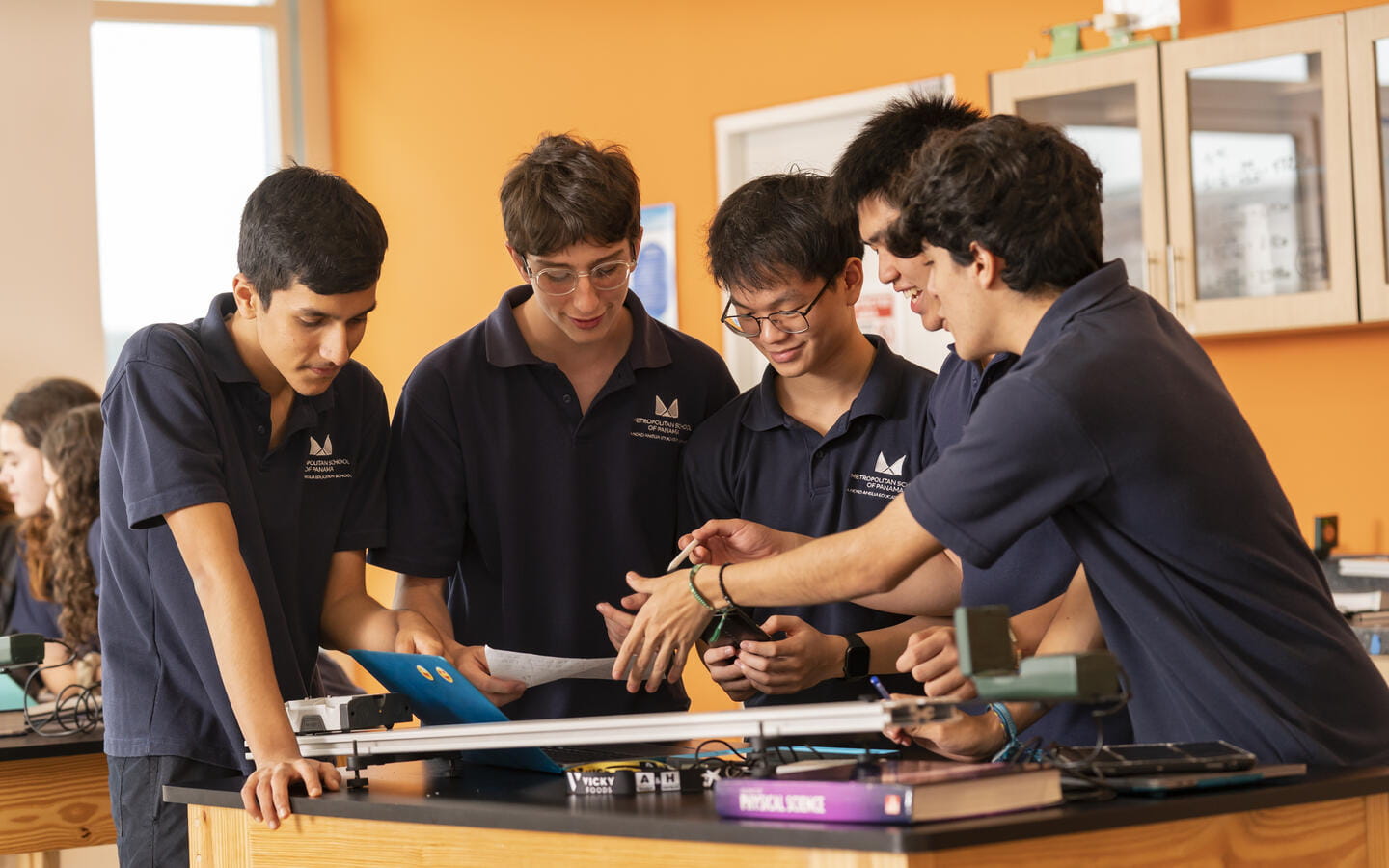 MET Panama High School Students