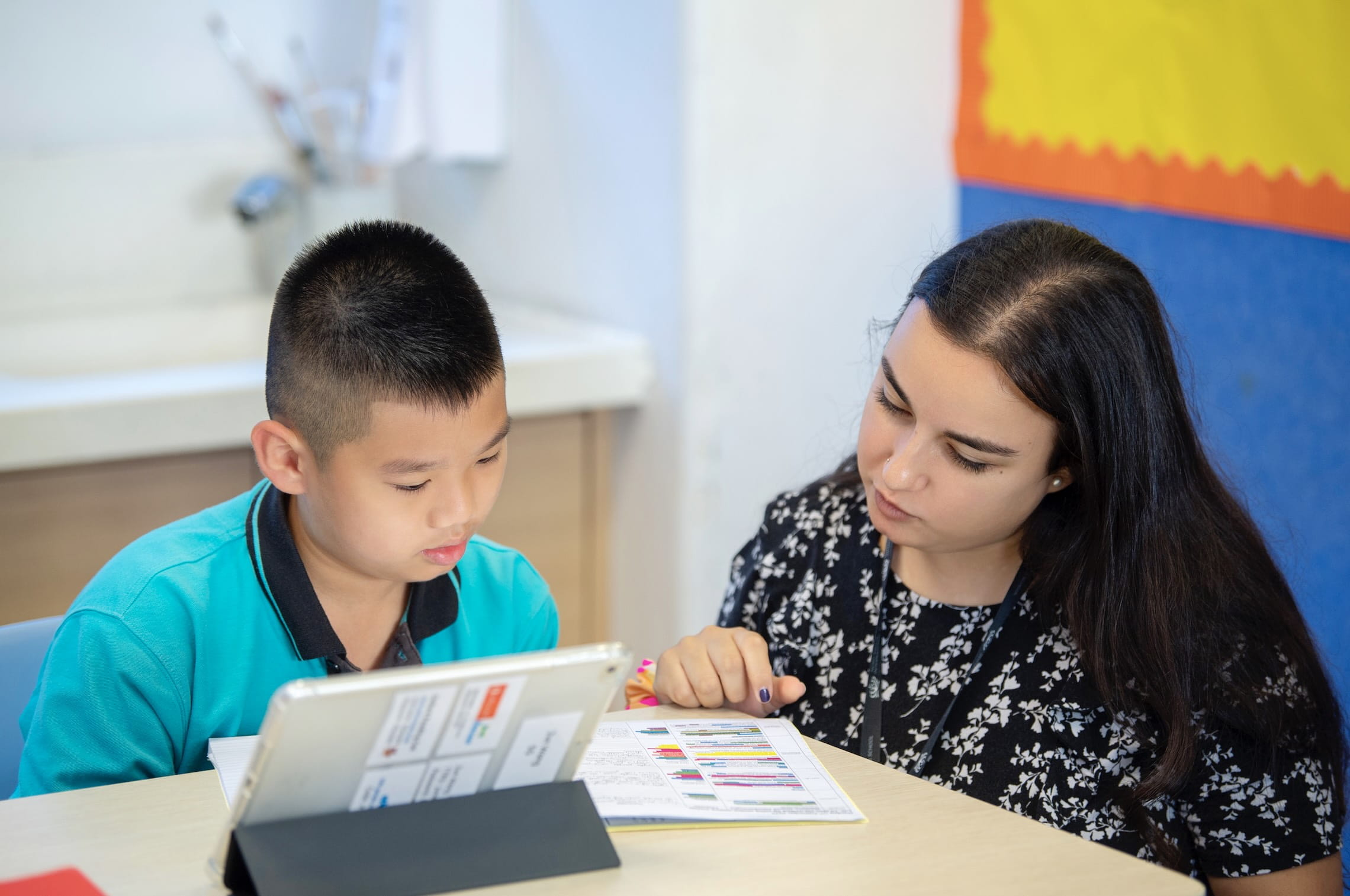 Tuition Fees | Nord Anglia International School Hong Kong - Feature Cards Pattern