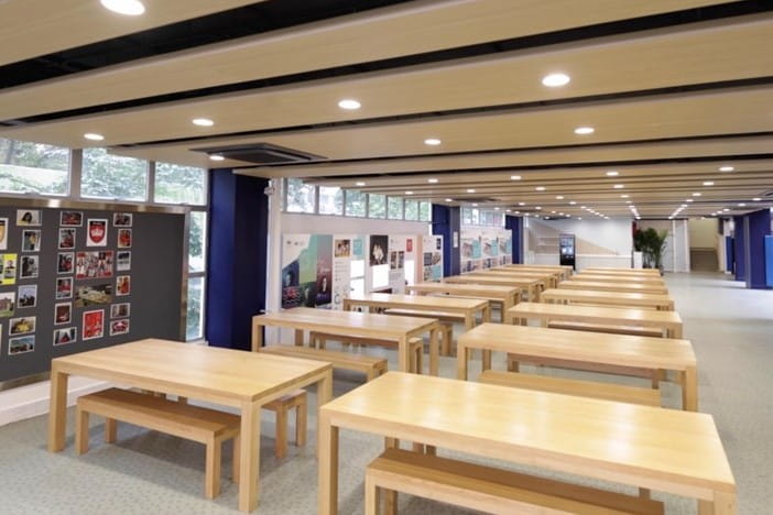 266469paddedw982h628of1f8f4f3cafeteriaareaktjpg