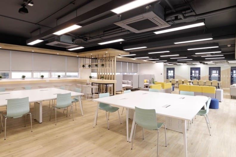 266470paddedw982h628of1f8f4f3ibsuitejpg