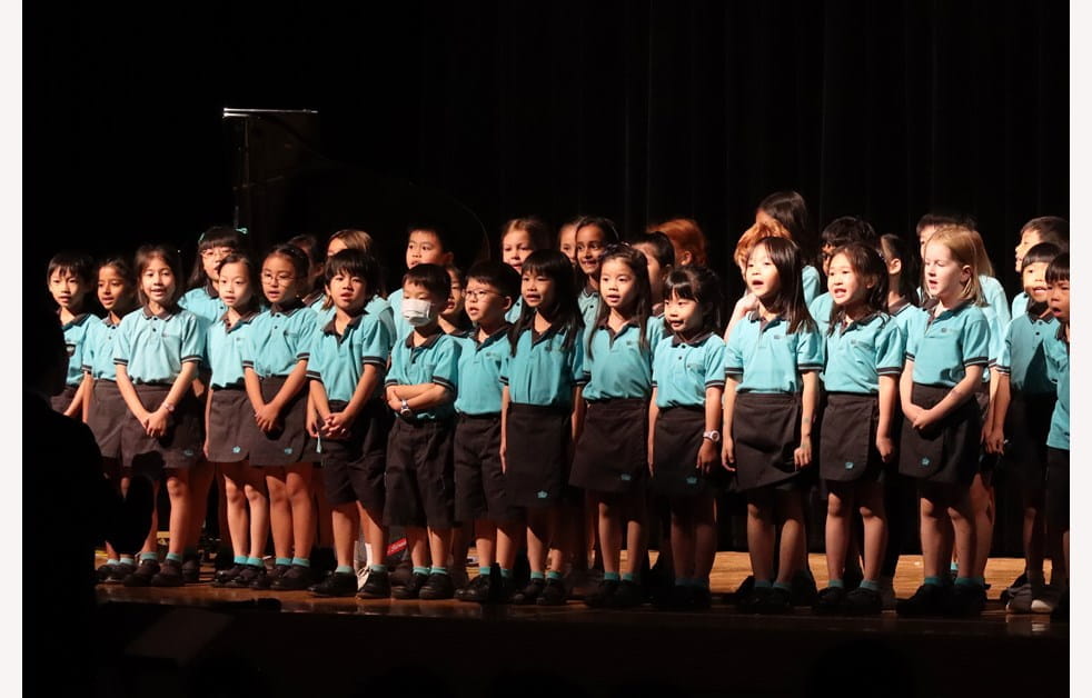 279482paddedw982h628of1f8f4f32jpg