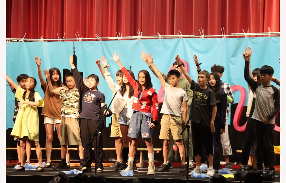 279530paddedw982h628of1f8f4f34jpg