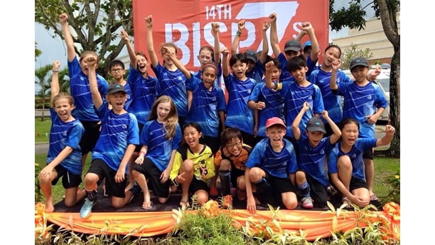 12187818_830489390396958_6602399789459787195_n 575