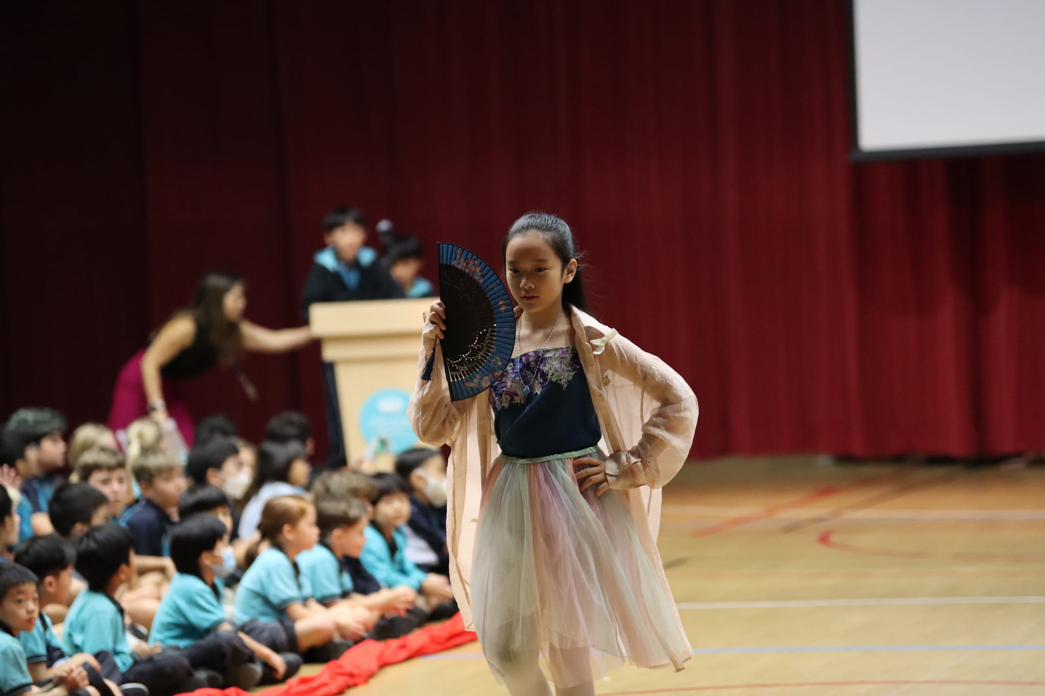 Primary Trashion Show - Carousel For News Detail