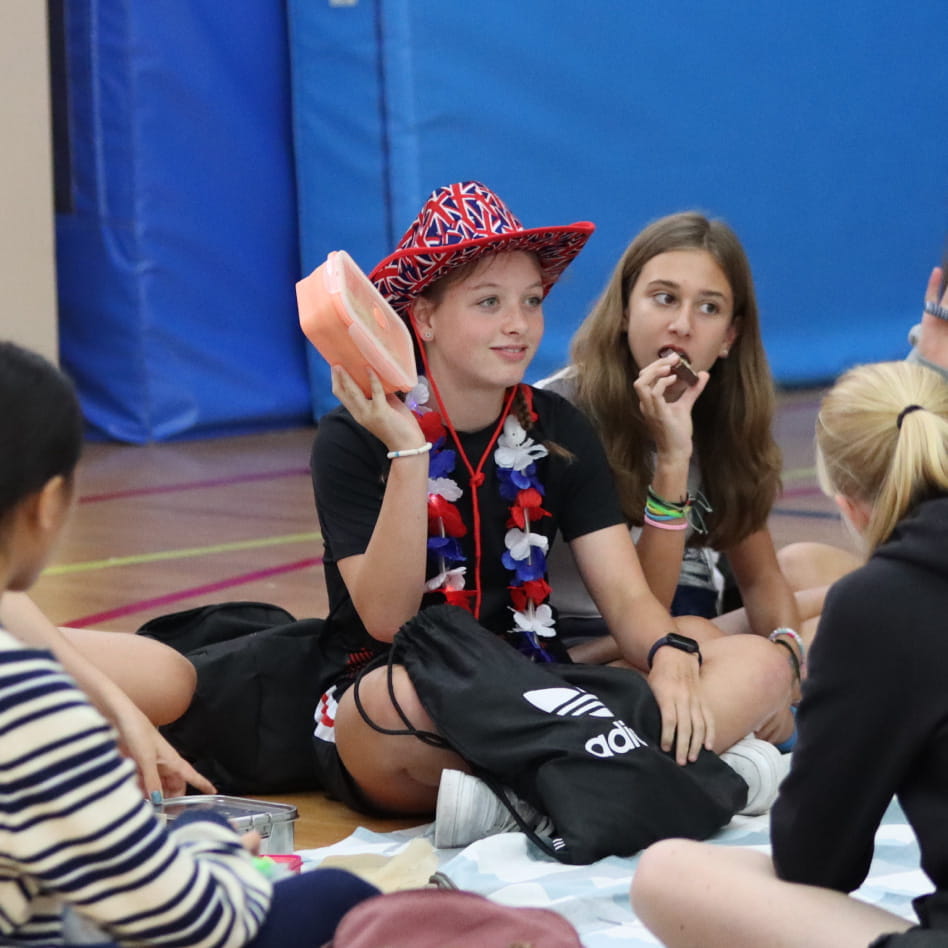 Cafeteria Lunch Box - NAIS Hong Kong