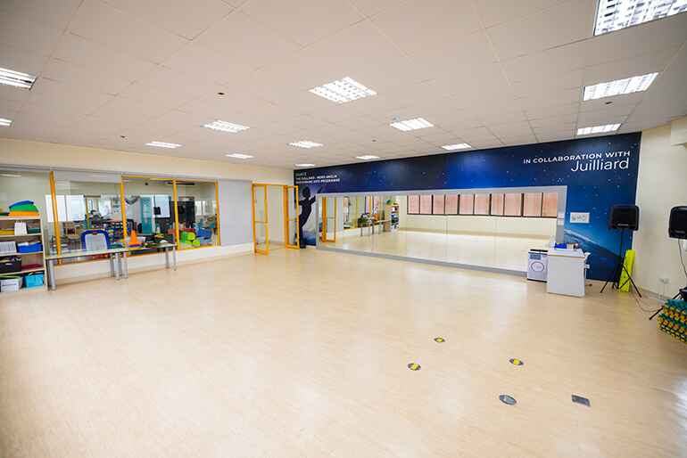 FEATURE ARTICLE NAISM - FEATURE ARTICLE NAISM