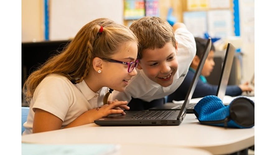 Nord Anglia’s EdTech analysis shows wellbeing and global citizenship activities the most popular with students | Nord Anglia International School Manila-nord-anglias-edtech-analysis-shows-wellbeing-BISC_Chicago_South Loop_2019_311