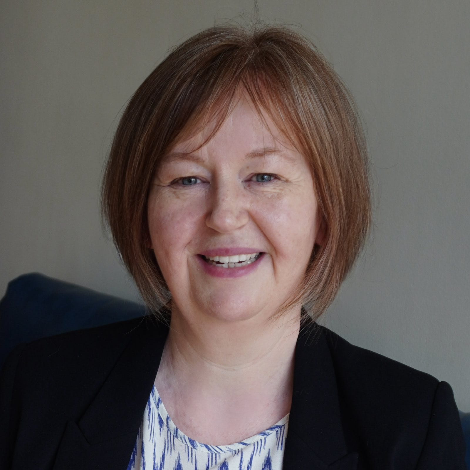 International School Manila Teachers | NAIS Manila - Feature Cards Tabs