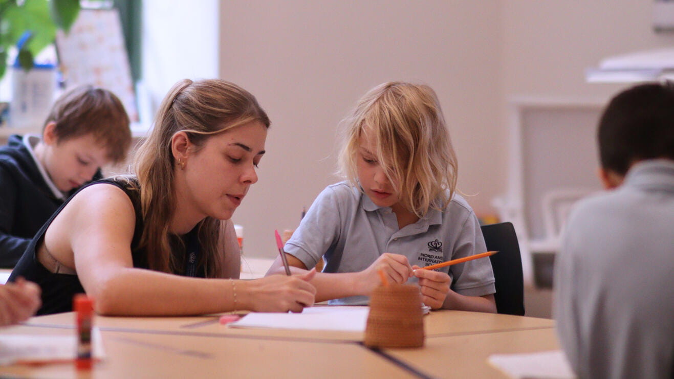 Academic Excellence | NAIS New York - Level 2 Page Header With Key Facts