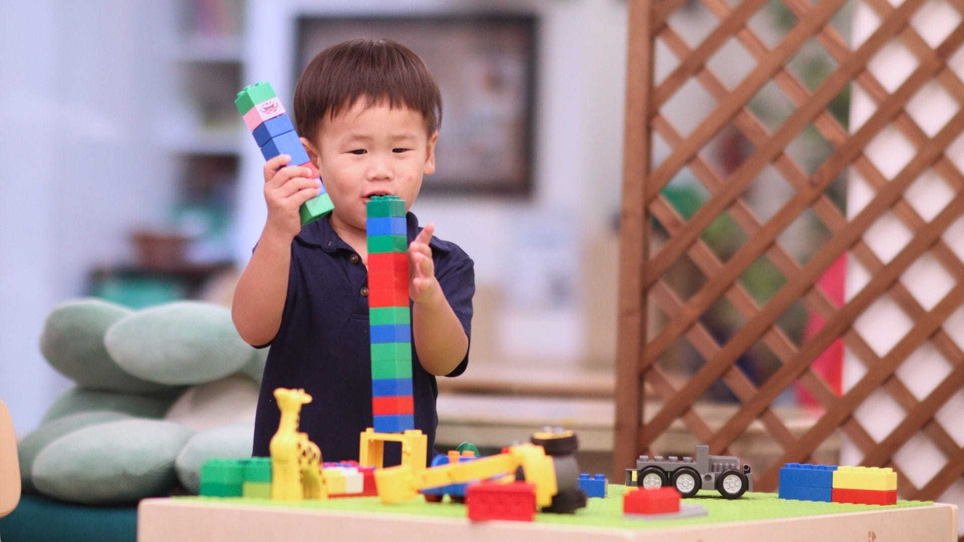 The NAISNY Early Years Advantage: Where Curiosity Builds Confidence - The NAISNY Early Years Advantage Where Curiosity Builds Confidence