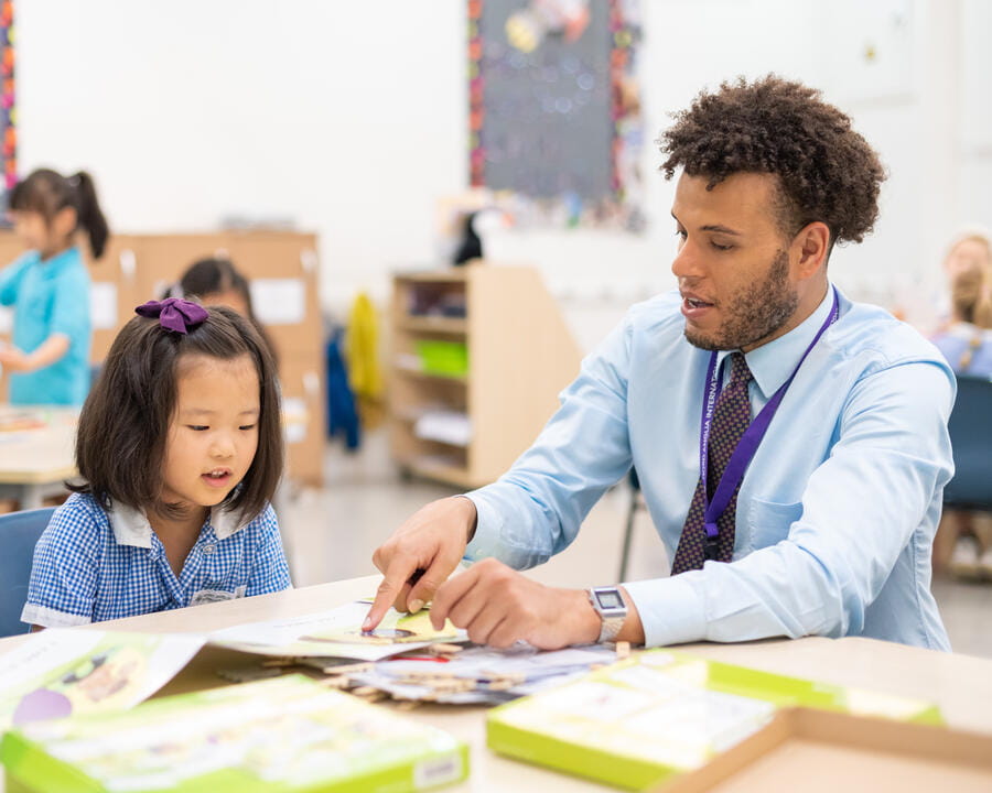 学校师资介绍与办学理念 | 上海英国学校浦东校区 - Small Text And Image 2