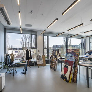 ノードアングリア・インターナショナルスクール上海浦東|英国式×国際教育|NAIS Pudong - 06 - Feature Cards Pattern - RU