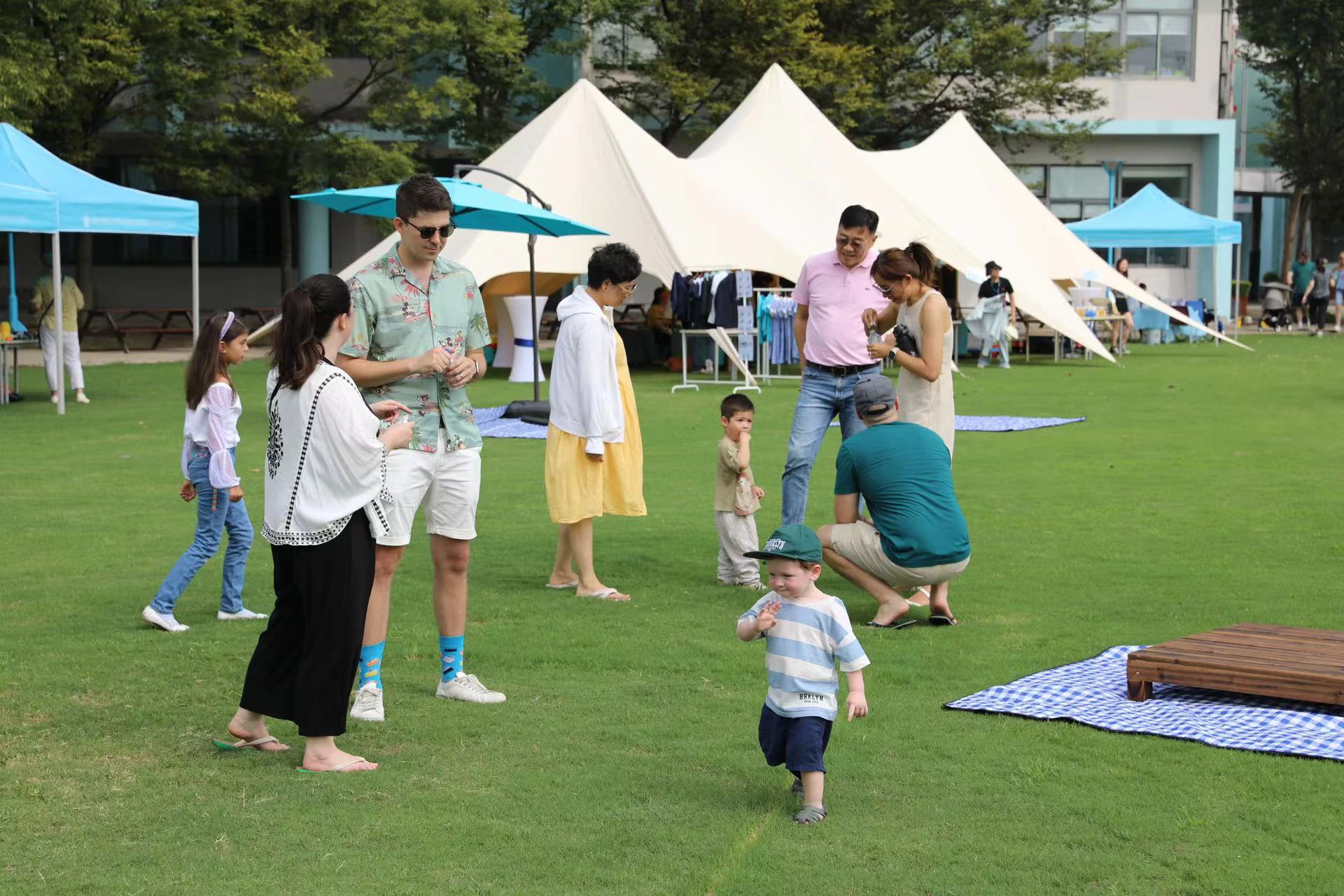 PCA Movie Night & Welcome Back Picnic - PCA Movie Night and Welcome Back Picnic