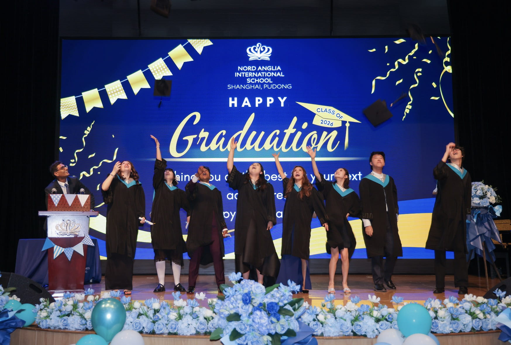上海音乐家在全球比赛中获得二等奖 - Class of 2026 Graduation Ceremony A Celebration of Achievement Character and Growth