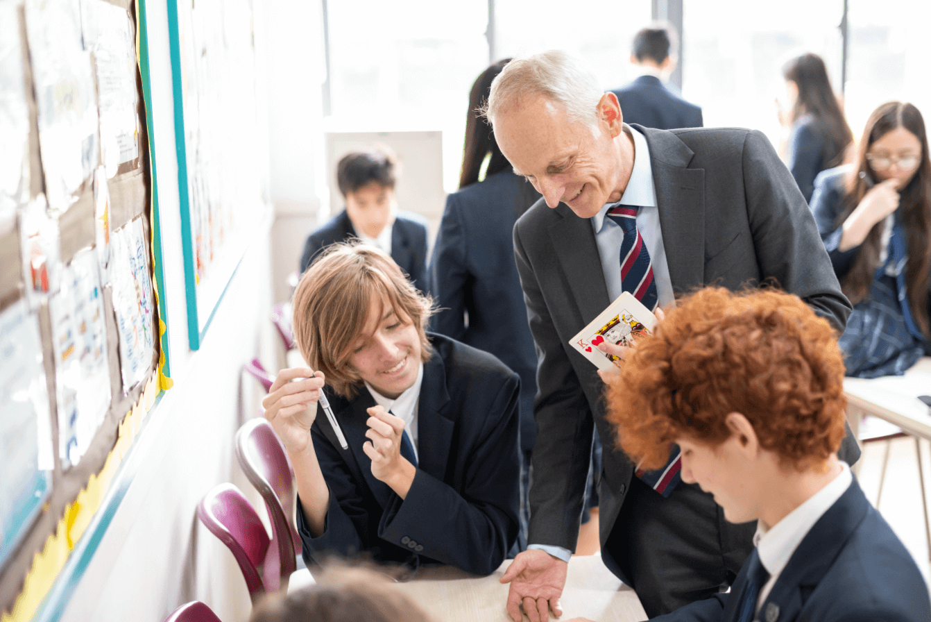 Smaller School, Bigger Benefits: Enhancing the Educational Experience - smaller school bigger benefits
